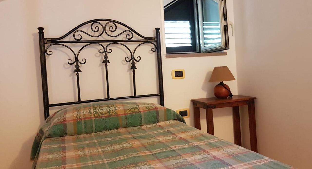 B&B L'Eucalipto Paola Exterior foto